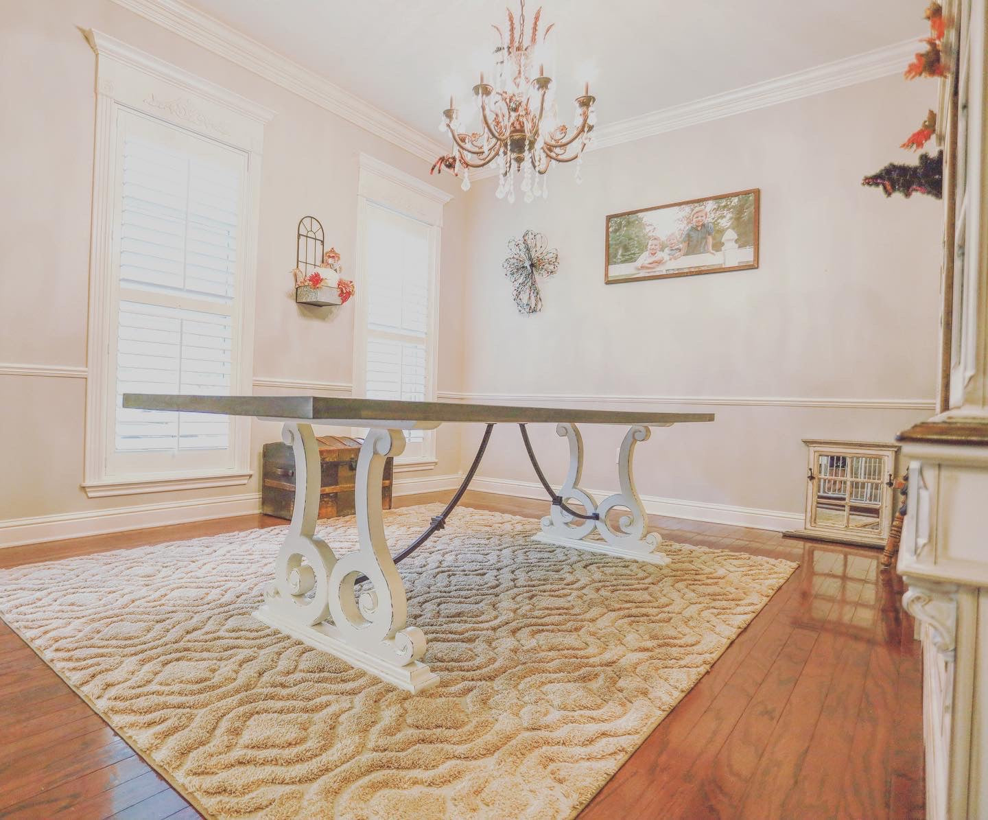 The Alice Farm Table