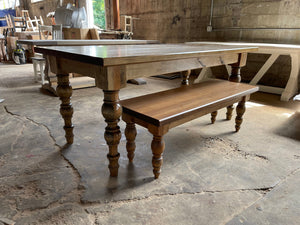 The Virginian Farm Table